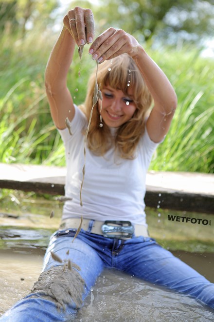 wet girl get wet wet hair swim fully clothed golf jeans sandals lake
