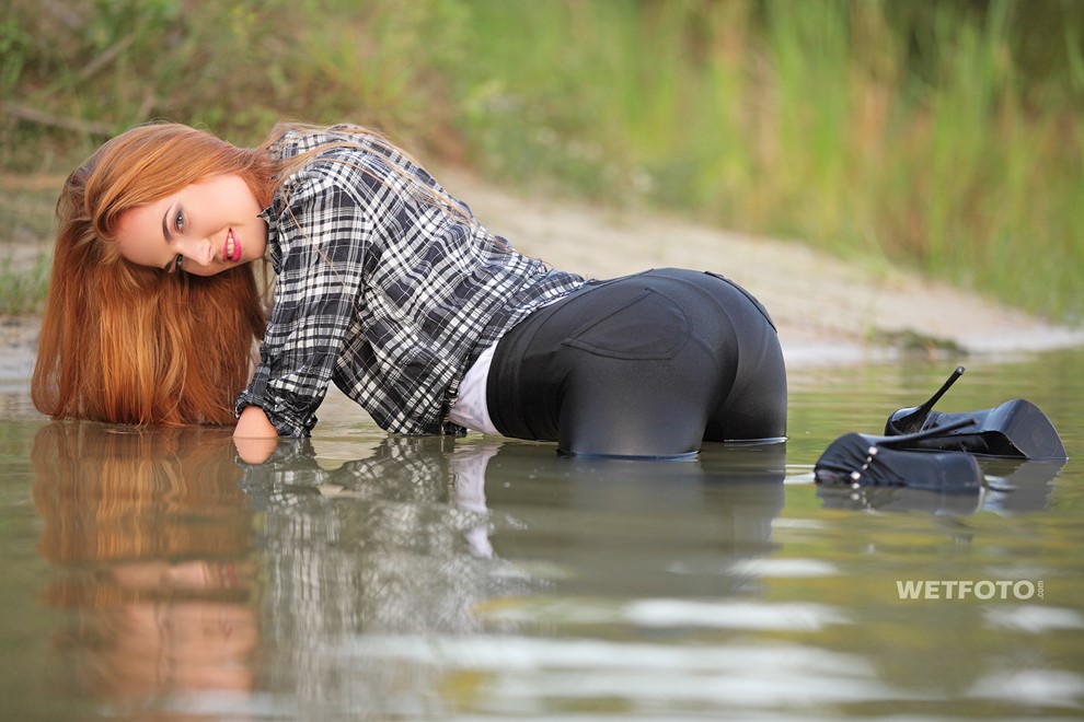 wet girl wet hair get wet shirt leggings high heels