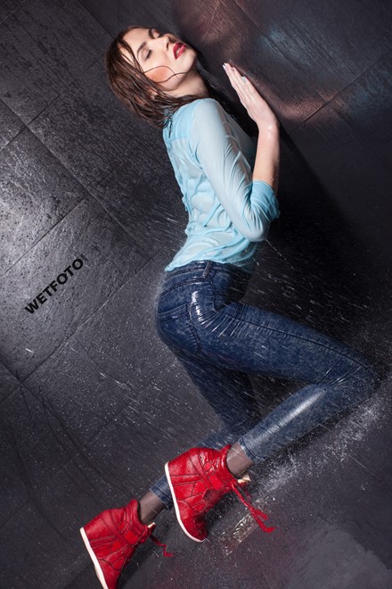 wet girl wet hair get wet top leather jacket tight jeans sneakers fully soaked spa