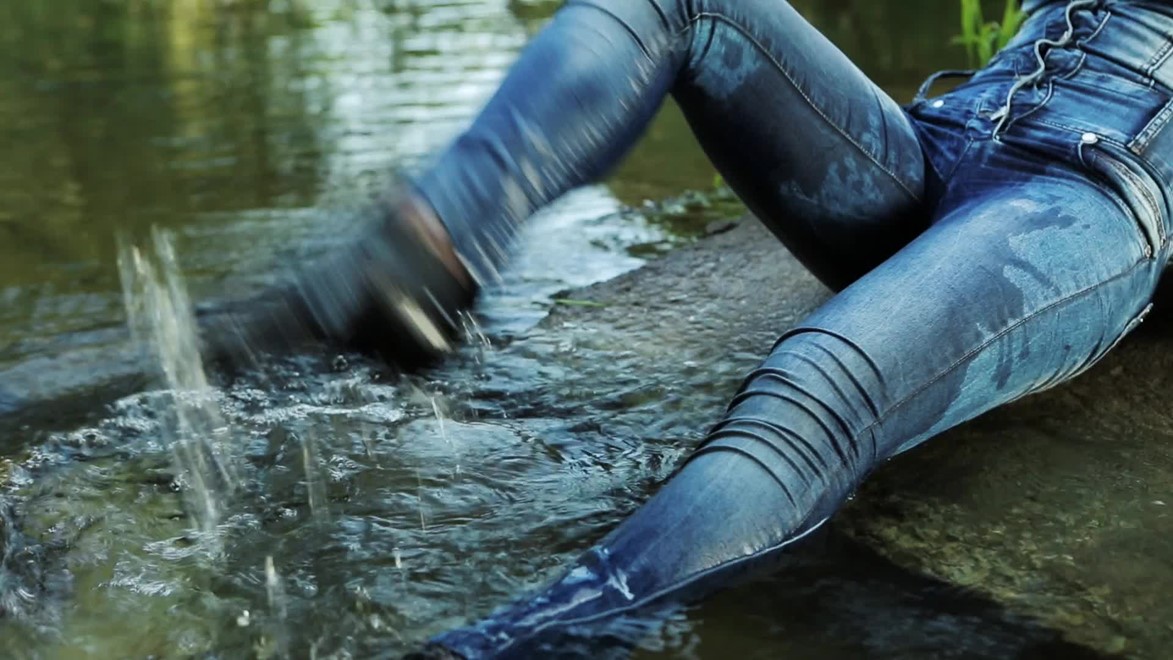 wetfoto video preview ag poster