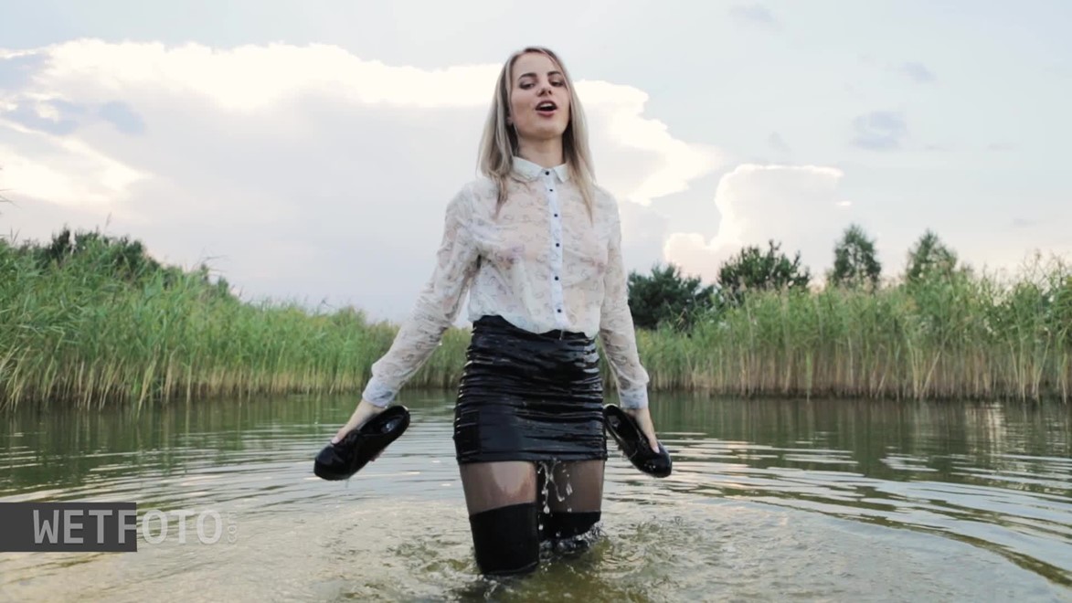wetfoto video preview ag poster