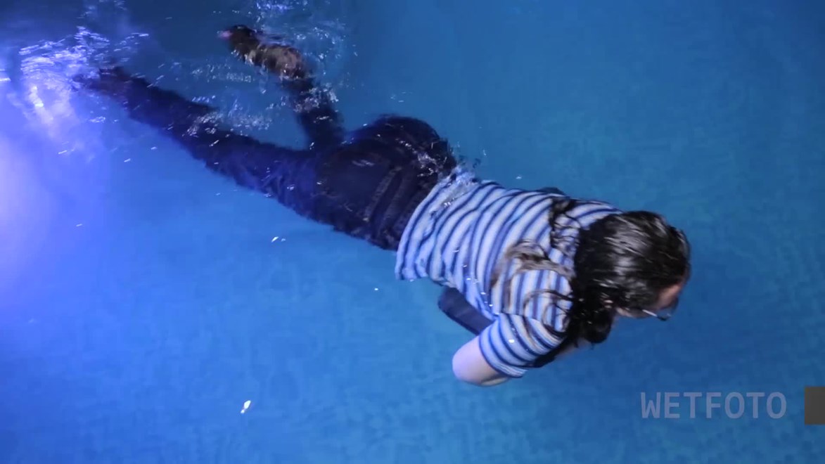 wetfoto video preview ag poster