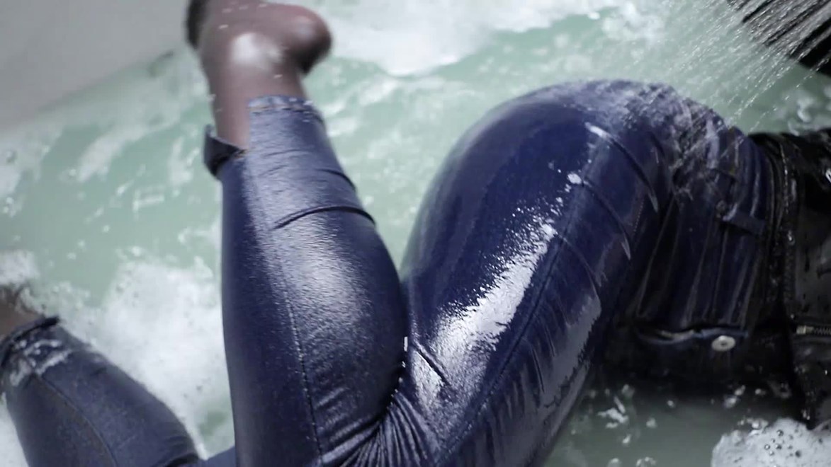 wetfoto video preview ag poster