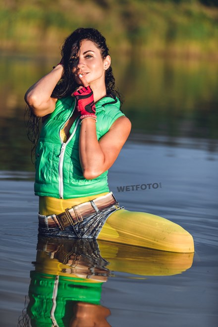 wetfoto wetlook sexy brunette bright clothes gets soaking wet lake