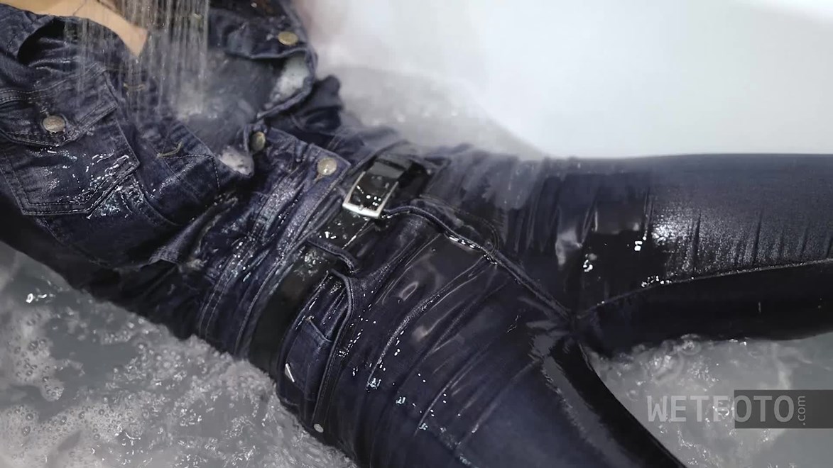 wetfoto video preview ag poster