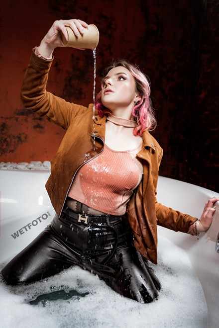 girl get wet leather pants bath wetfoto