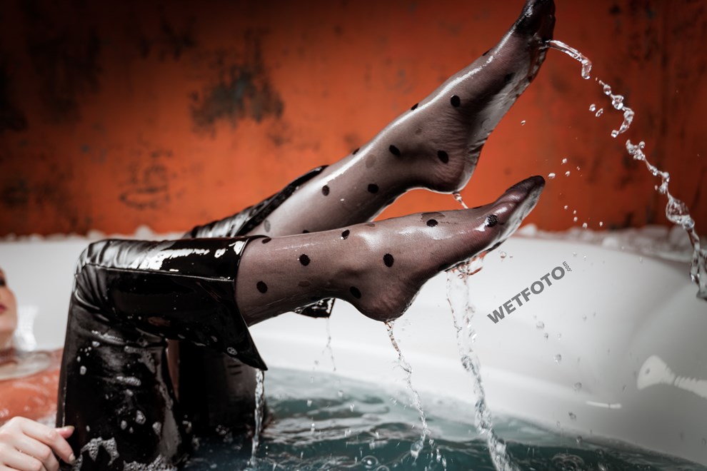 girl get wet leather pants bath wetfoto