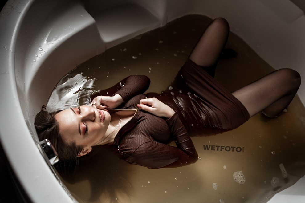 wet dress shiny tights wetfoto