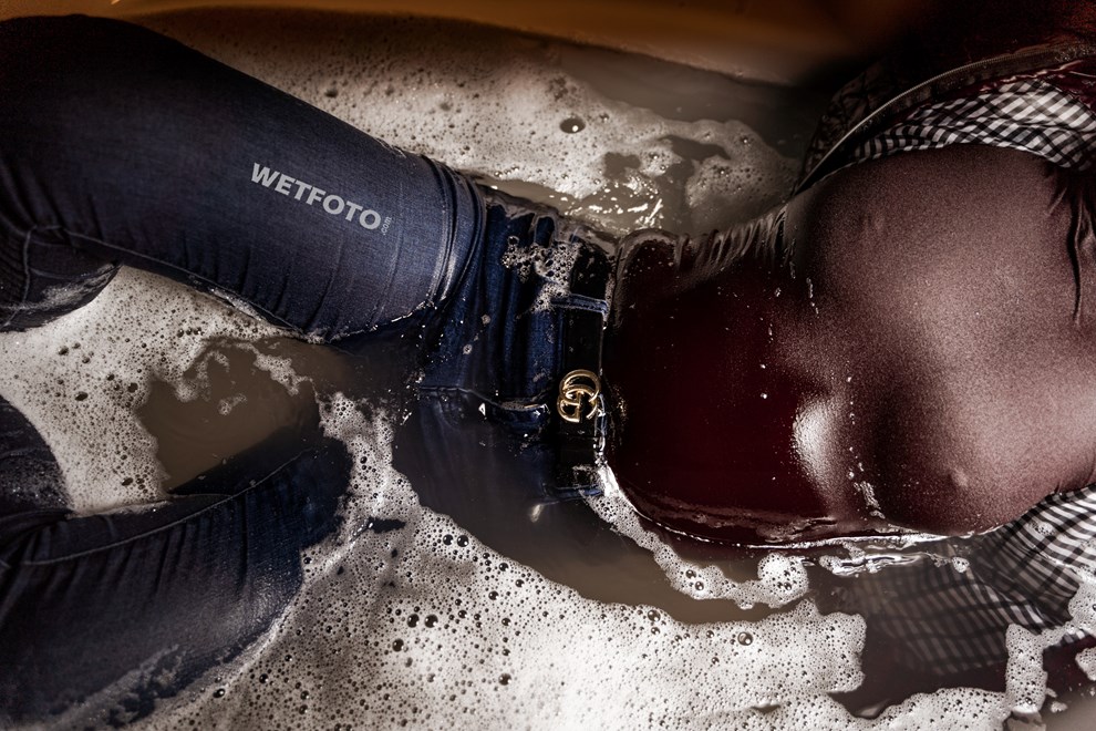 wet clothes wetfoto