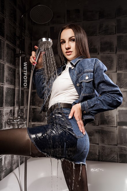 wetlook jeans skirt wetfoto